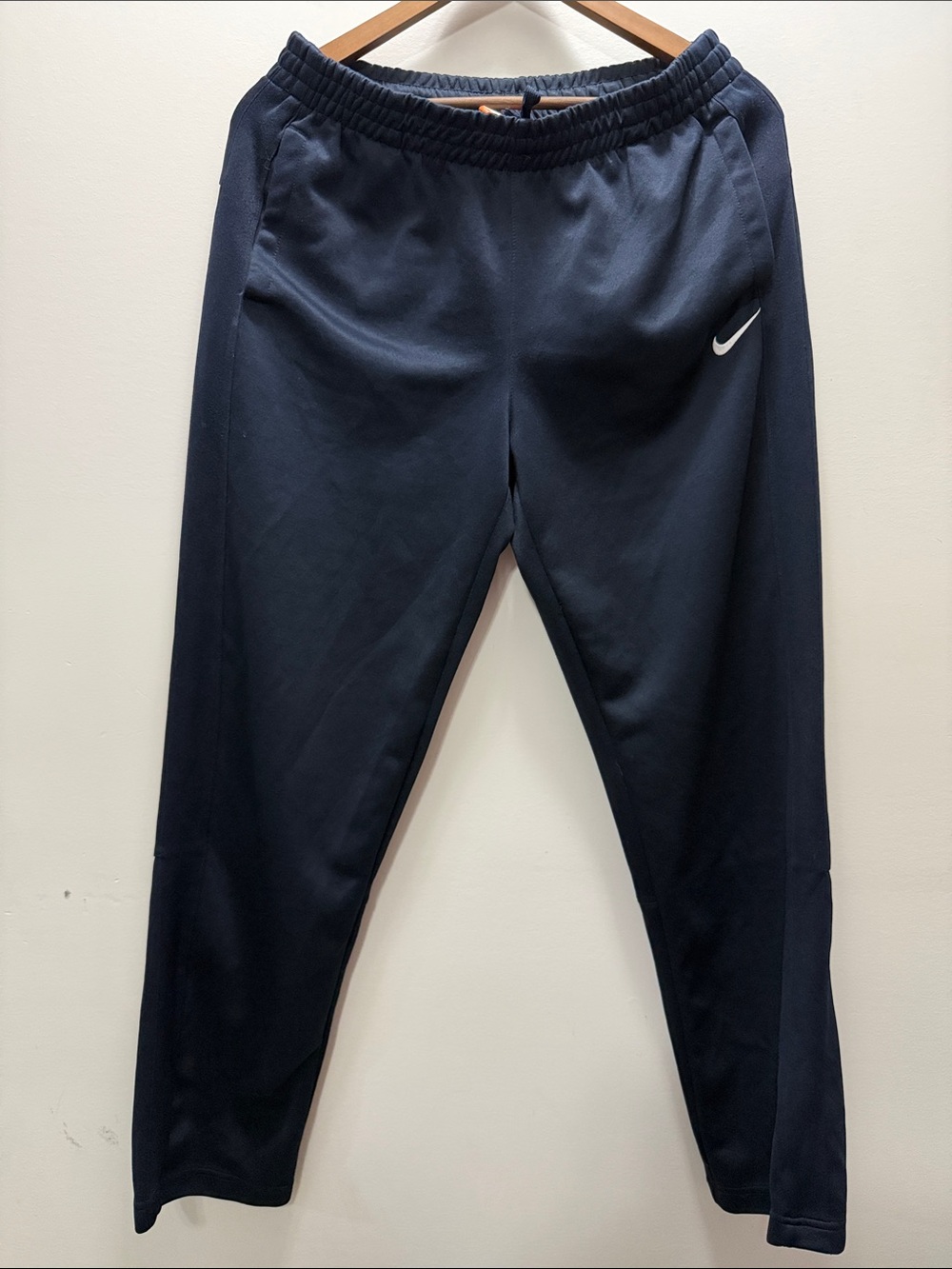 Vintage Nike Men’s Navy Sweatpants Size M/ 38.5L/ 30.5Inseam